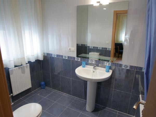 Hostal Hispanico II : photo 4 de la chambre chambre lits jumeaux