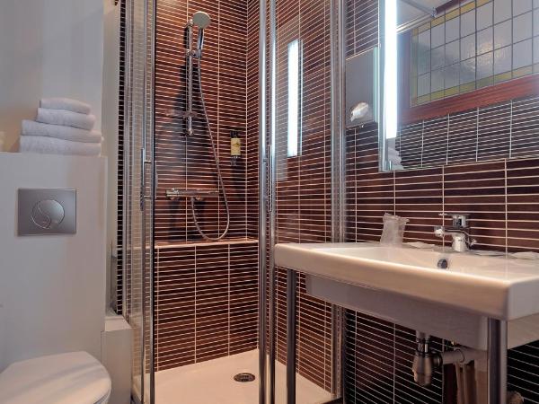 Le Grand Hotel : photo 3 de la chambre chambre double ou lits jumeaux confort 