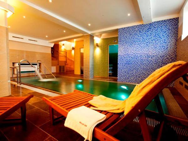 Relax Inn : photo 1 de la chambre offre spéciale - chambre double avec 1 heure d'accès privé à la piscine