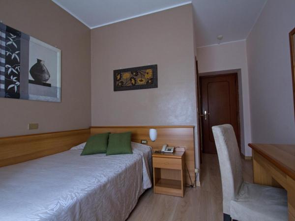 Hotel Adriano : photo 1 de la chambre chambre simple