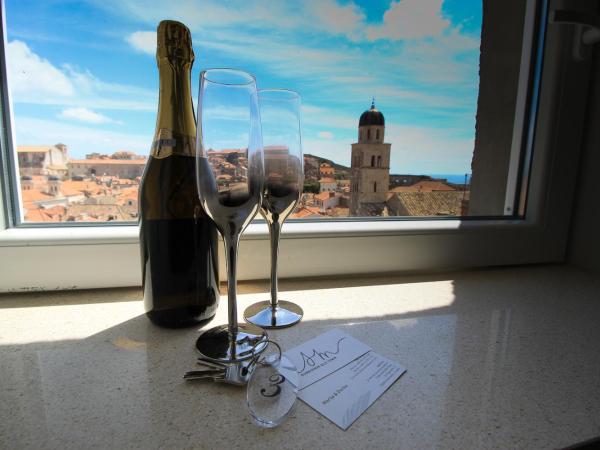 Apartments St. Michel : photo 4 de la chambre chambre triple deluxe - vue sur mer