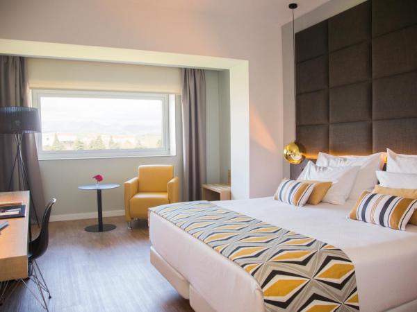 Hotel Tres Reyes Pamplona : photo 7 de la chambre chambre double ou lits jumeaux standard