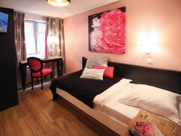 Hotel Roses : photo 8 de la chambre chambre simple