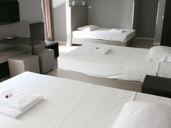 New Generation Hostel Milan Center Navigli : photo 4 de la chambre chambre sextuple