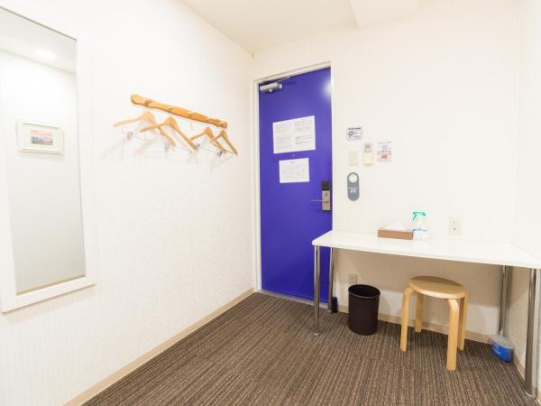 K's House Kyoto -Travelers Hostel : photo 5 de la chambre chambre lits jumeaux