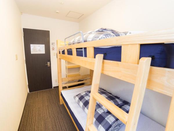 K's House Kyoto -Travelers Hostel : photo 3 de la chambre chambre lits jumeaux