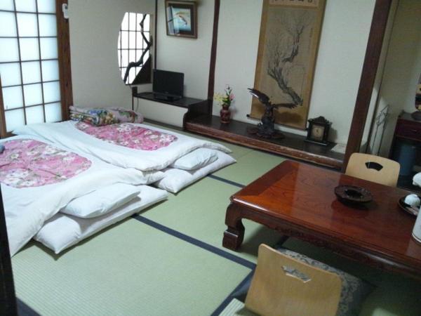 Takigawa Ryokan : photo 1 de la chambre chambre lits jumeaux