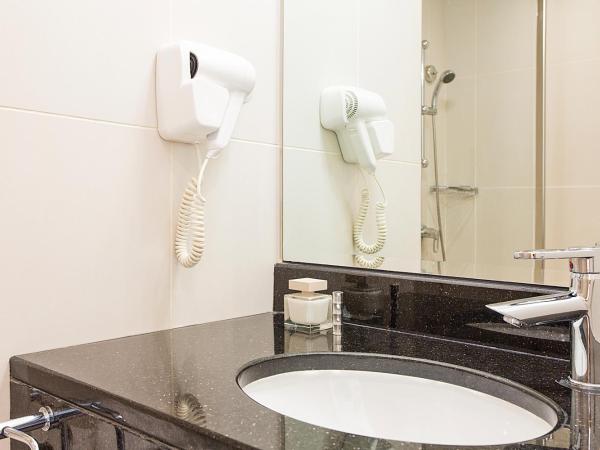 ibis Mall Avenue Dubai : photo 6 de la chambre chambre lits jumeaux standard