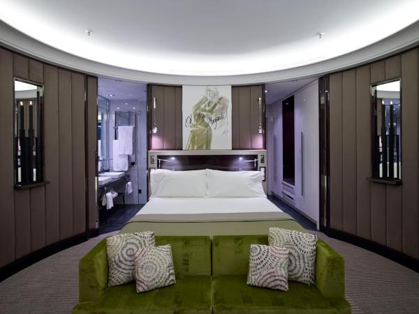 Sofitel Frankfurt Opera : photo 3 de la chambre chambre supérieure lit queen-size