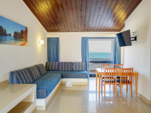 3HB Golden Beach : photo 1 de la chambre appartement 2 chambres classique - vue partielle sur mer