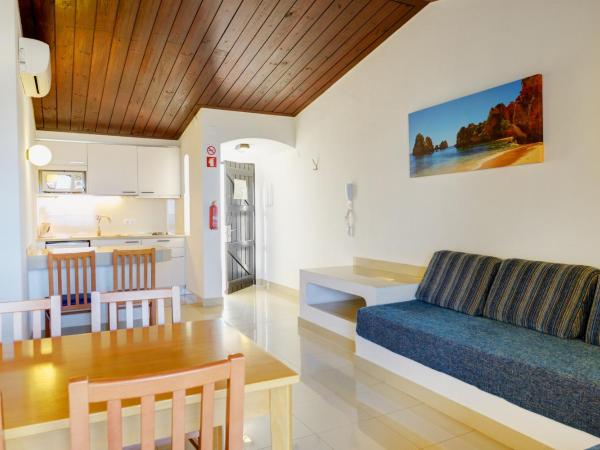 3HB Golden Beach : photo 2 de la chambre appartement 2 chambres classique - vue partielle sur mer