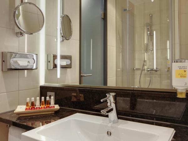 IntercityHotel Bonn : photo 3 de la chambre chambre double ou lits jumeaux standard