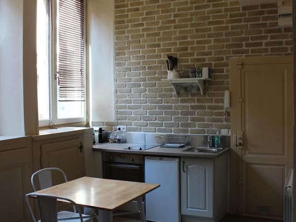 Le Petit Beurre - Studio en Hypercentre de Beaune : photo 10 de la chambre studio