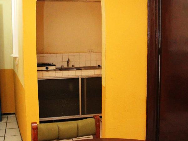 Hotel Suites Elia Noemi : photo 4 de la chambre suite