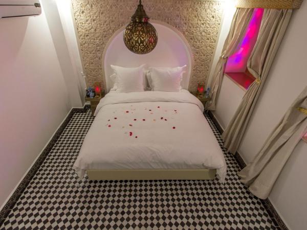 Riad Amor - Suite & Spa : photo 3 de la chambre suite Émeraude