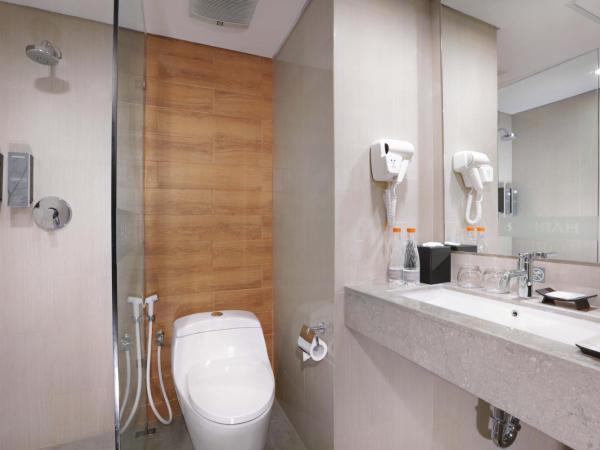 Harper MT Haryono by ASTON : photo 4 de la chambre suite junior