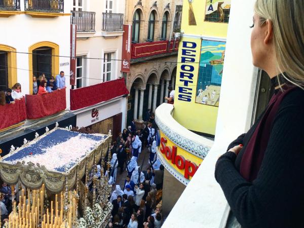 Welldone Sierpes Boutique : photo 9 de la chambre grande chambre supérieure