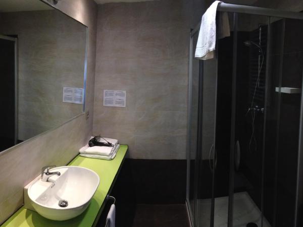 Pension Kursaal : photo 10 de la chambre chambre intérieure double ou lits jumeaux