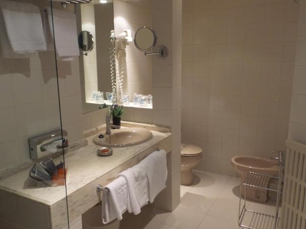 Hotel Moderno Puerta del Sol : photo 4 de la chambre chambre simple