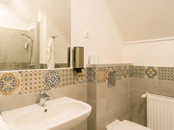 Figula Vendégház : photo 6 de la chambre chambre double moderne