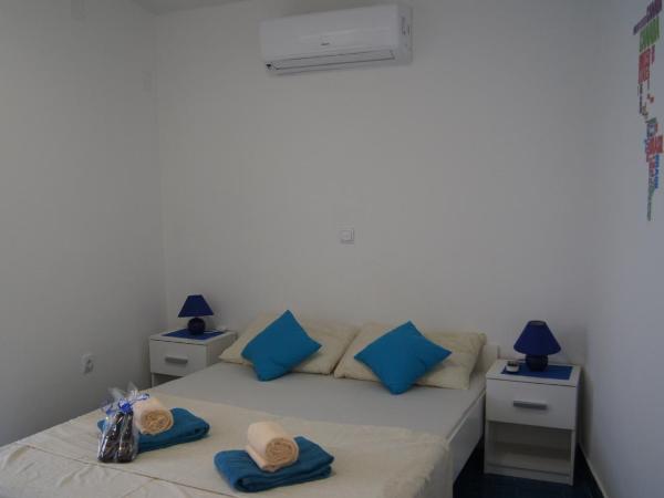 Micro Rooms : photo 4 de la chambre petite chambre double