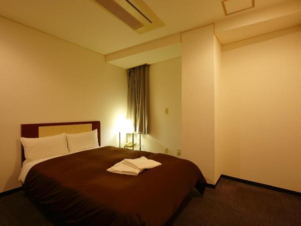 Grampus Inn Osaka : photo 1 de la chambre chambre double standard