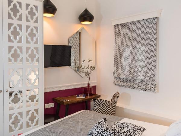 Elia Portou Due : photo 5 de la chambre chambre classique avec jacuzzi