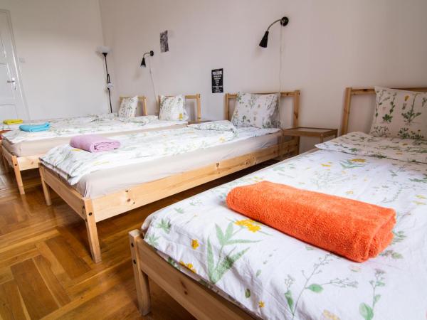 Pal's Hostel and Apartments : photo 5 de la chambre appartement familial