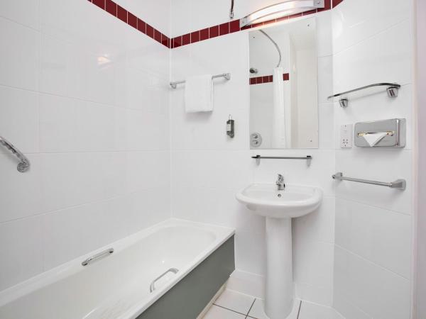 Leonardo Hotel Nottingham : photo 3 de la chambre chambre triple standard (3 adultes)