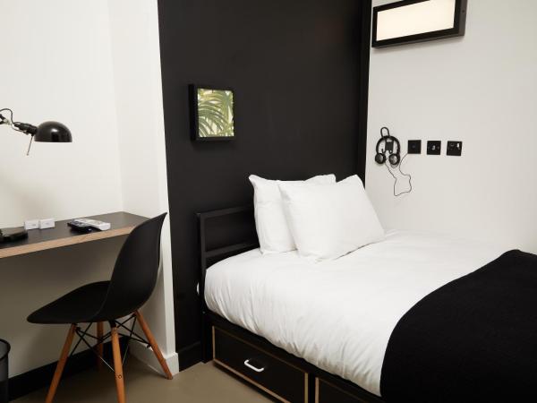 Kip Hotel : photo 2 de la chambre chambre simple avec salle de bains commune