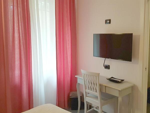 Palazzo Lombardo : photo 10 de la chambre chambre double ou lits jumeaux classique - annexe