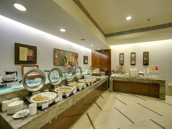 Muse Sarovar Portico Nehru Place : photo 5 de la chambre superior double or twin room with 15% dis on f&b and 2 hours early check in or late check out subject to availability