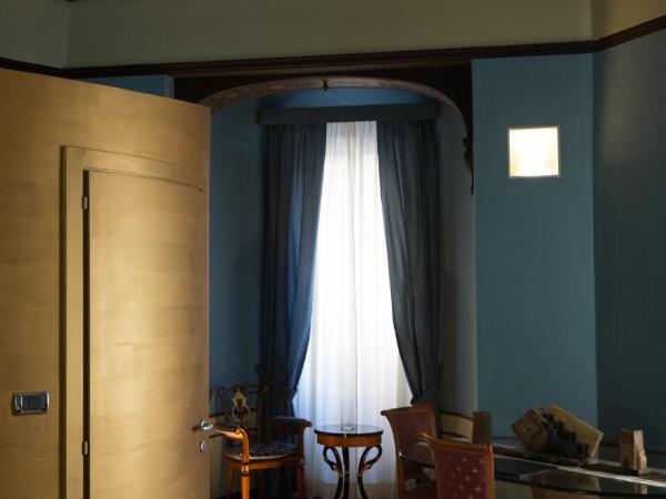 Hotel Dei Pittori : photo 7 de la chambre liberty family room