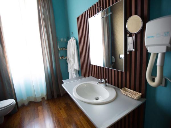 Hotel Dei Pittori : photo 9 de la chambre chambre double supérieure