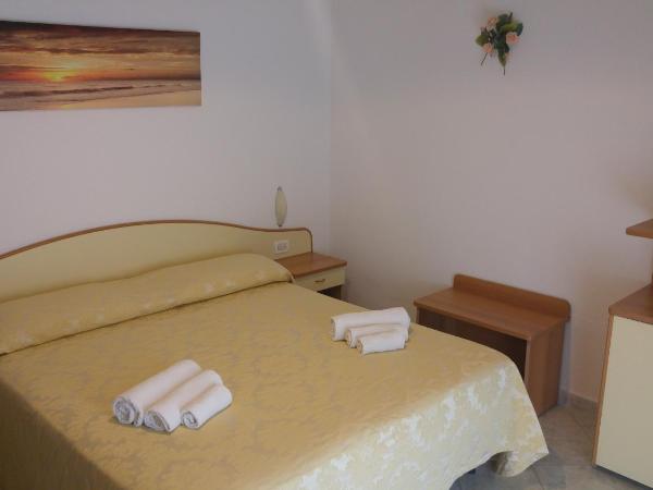 Villa Natalina : photo 10 de la chambre chambre double ou lits jumeaux avec balcon