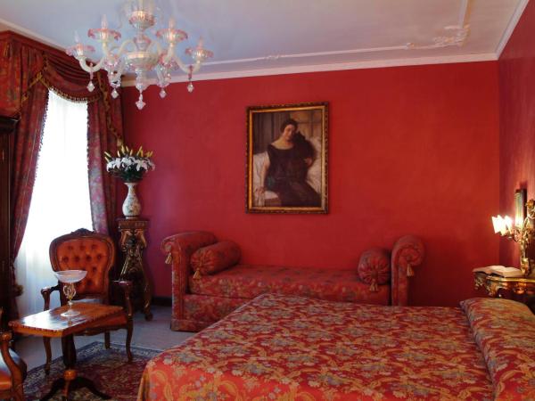 Residenza d'Epoca San Cassiano : photo 3 de la chambre chambre double deluxe - vue sur grand canal