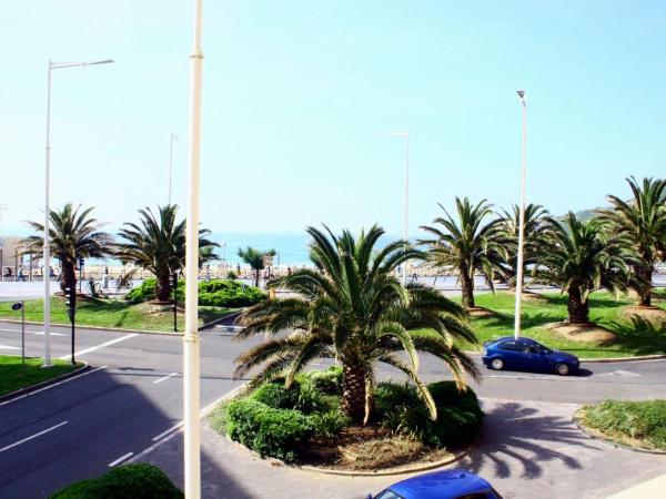Pensión Tu Hogar : photo 8 de la chambre chambre simple - vue sur mer - salle de bains commune