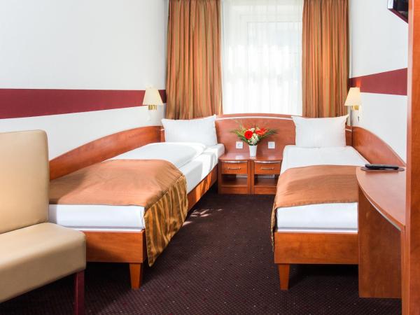 Hotel Condor : photo 2 de la chambre chambre double ou lits jumeaux