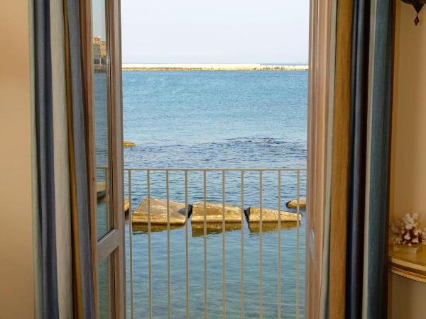 Musciara Siracusa Resort : photo 8 de la chambre chambre double supérieure - vue sur mer