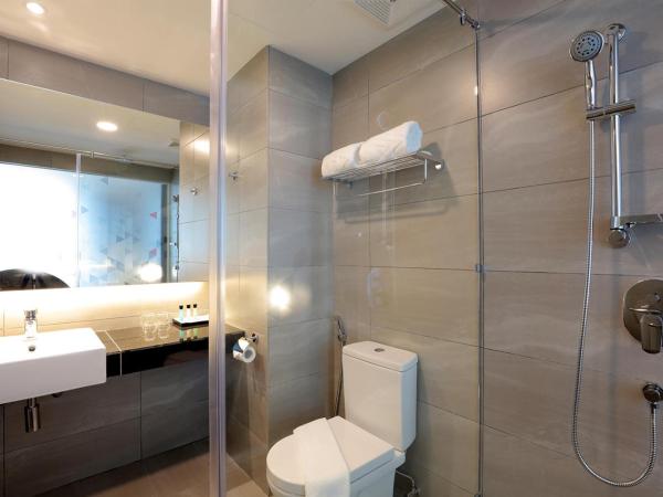 Amerin Hotel Johor Bahru : photo 4 de la chambre chambre lits jumeaux deluxe