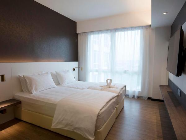 Amerin Hotel Johor Bahru : photo 1 de la chambre suite