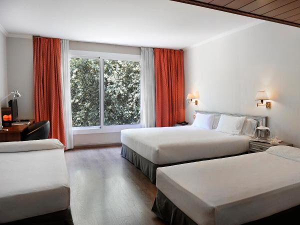 Arenas Atiram Hotels : photo 3 de la chambre chambre double ou lits jumeaux avec lit d'appoint
