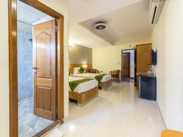 Treebo Akshaya Lalbagh Inn : photo 5 de la chambre [sanitized] standard  double room