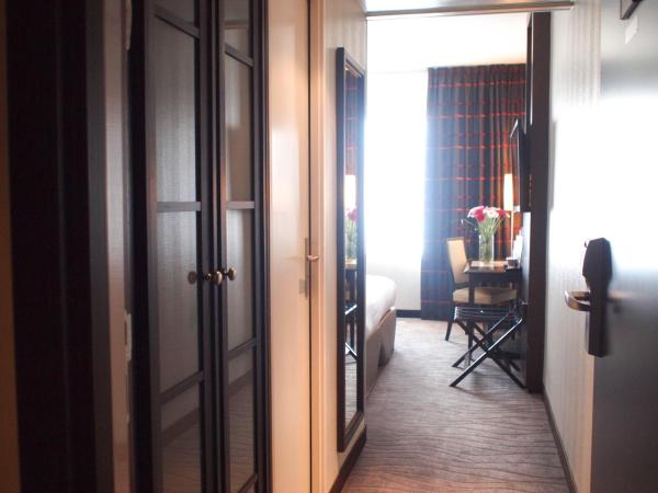 Mercure Angers Centre Gare : photo 2 de la chambre suite familiale - 2 chambres communicantes