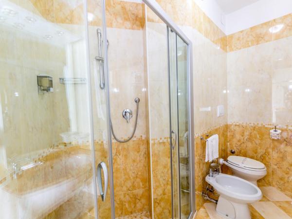 Luxor e Cairo The Beach Resort : photo 3 de la chambre chambre double ou lits jumeaux avec balcon