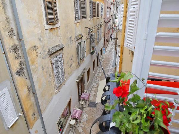 City Square : photo 1 de la chambre chambre double deluxe avec balcon