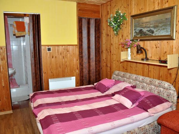 Pension Nika : photo 1 de la chambre chambre double Économique