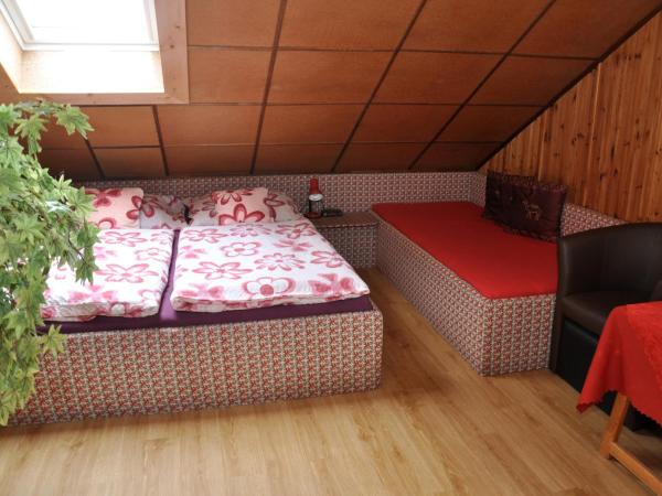 Pension Nika : photo 10 de la chambre chambre double