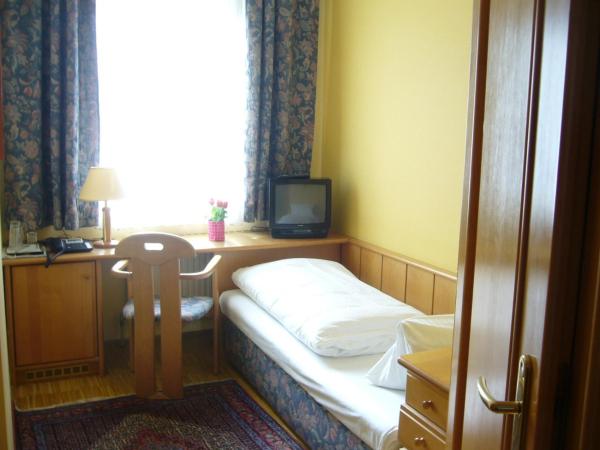 Hotel Restaurant - Häuserl im Wald Graz : photo 3 de la chambre chambre simple