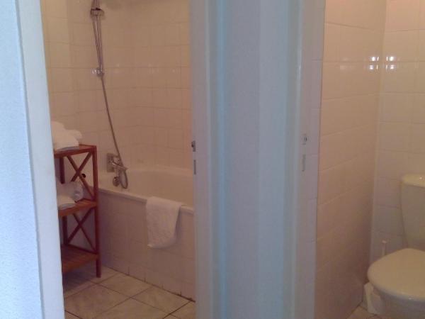 Hotel De La Bastide : photo 7 de la chambre chambre double